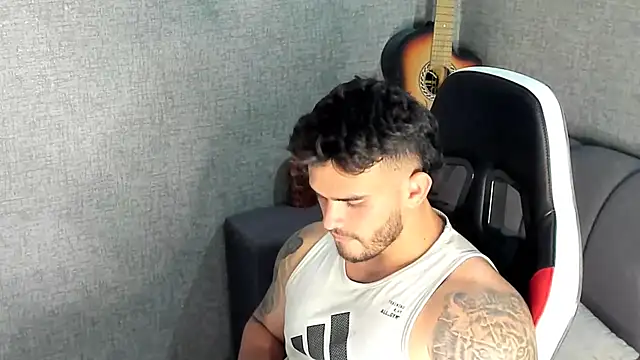 Ricardogo19 online show from September 11, 2025, 2:11 am