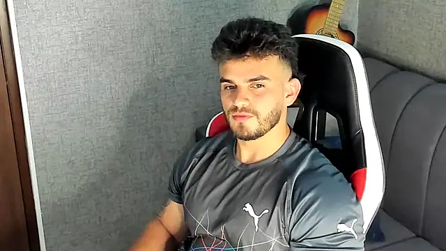 Ricardogo19 online show from September 14, 2025, 8:19 pm