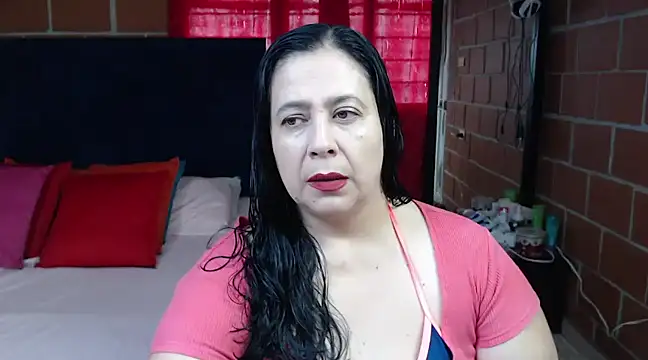 Snapshot of karlaton1977 chatting on February 14, 2025, 3:58 pm karlaton1977 online show from February 14, 2025, 3:58 pm