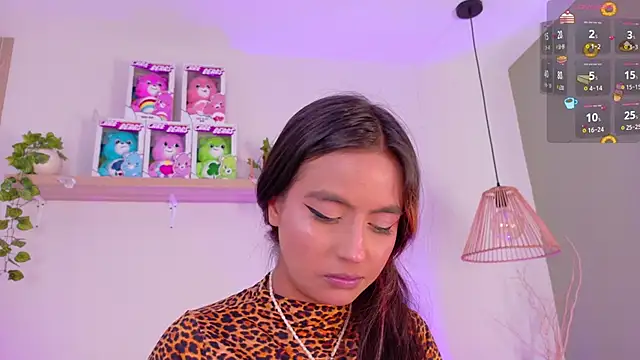 Snapshot of emily_bank chatting on May 14, 2026, 8:15 pm emily bank online show from May 14, 2026, 8:15 pm
