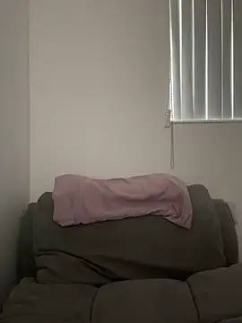 brookehoneynina online show from March 19, 2025, 7:06 pm