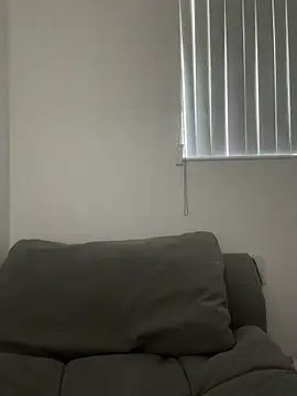 brookehoneynina online show from March 20, 2025, 6:09 pm