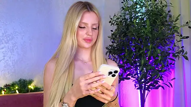 Snapshot of Grace_Gordon chatting on January 3, 2025, 8:21 am Grace Gordon online show from January 3, 2025, 8:21 am