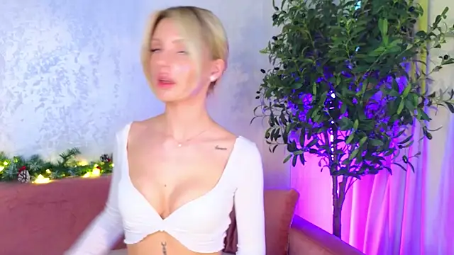 Snapshot of Grace_Gordon chatting on January 12, 2025, 7:53 am Grace Gordon online show from January 12, 2025, 7:53 am