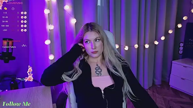 Liv Fay online show from February 27, 2025, 2:54 pm