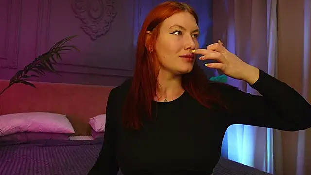 Liv Fay online show from February 19, 2026, 1:51 pm