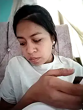 Snapshot of Tiphanydirty3 chatting on March 13, 2025, 3:17 pm Tiphanydirty3 online show from March 13, 2025, 3:17 pm