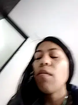 Snapshot of Tiphanydirty3 chatting on March 15, 2025, 4:43 pm Tiphanydirty3 online show from March 15, 2025, 4:43 pm