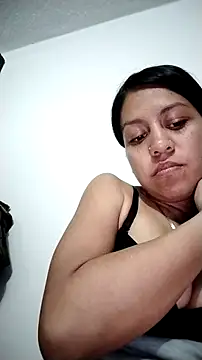Tiphanydirty3 online show from April 22, 2026, 2:58 am