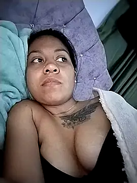 Tiphanydirty3 online show from April 28, 2026, 2:27 am