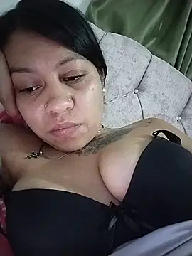 Snapshot of Tiphanydirty3 chatting on May 31, 2026, 6:53 am Tiphanydirty3 online show from May 31, 2026, 6:53 am