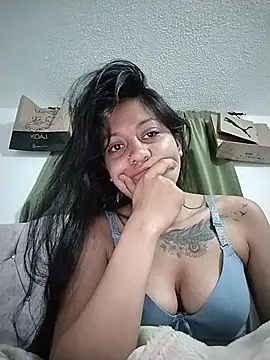 Snapshot of Tiphanydirty3 chatting on June 5, 2026, 7:47 am Tiphanydirty3 online show from June 5, 2026, 7:47 am