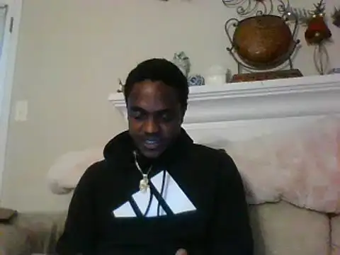 Snapshot of Hugedick0071 chatting on January 9, 2025, 10:20 pm Hugedick0071 online show from January 9, 2025, 10:20 pm