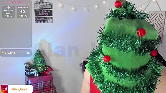 Snapshot of Alan_hadid1 chatting on December 19, 2024, 4:34 am Alan hadid1 online show from December 19, 2024, 4:34 am