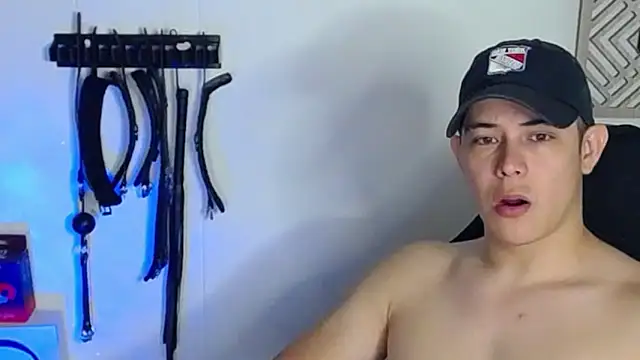 Snapshot of Alan_hadid1 chatting on January 27, 2025, 11:54 pm Alan hadid1 online show from January 27, 2025, 11:54 pm