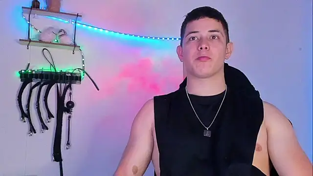 Snapshot of Alan_hadid1 chatting on March 19, 2025, 8:22 pm Alan hadid1 online show from March 19, 2025, 8:22 pm