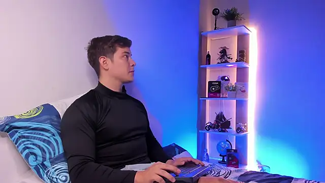 Snapshot of Alan_hadid1 chatting on November 10, 2025, 12:20 am Alan hadid1 online show from November 10, 2025, 12:20 am