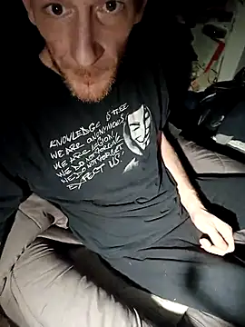 Snapshot of SInfiniSensation1 chatting on December 20, 2024, 10:54 pm SInfiniSensation1 online show from December 20, 2024, 10:54 pm