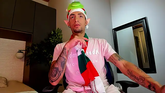 DrakeNeumann online show from December 6, 2024, 4:03 am