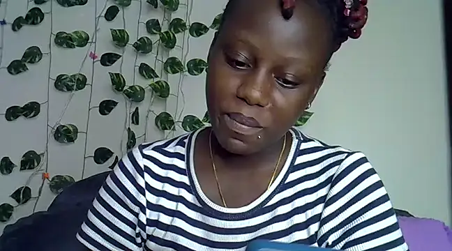 sexybree  online show from February 6, 2025, 7:18 pm