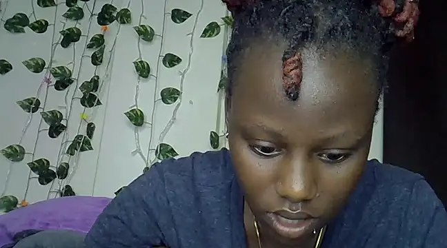 sexybree  online show from February 21, 2025, 11:01 am