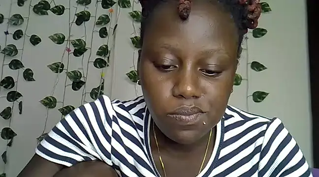 sexybree  online show from February 21, 2025, 3:32 pm