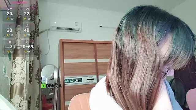 Lili 666 online show from September 11, 2025, 4:40 pm