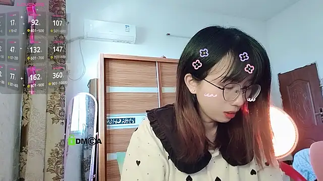 Lili 666 online show from January 13, 2026, 2:17 am