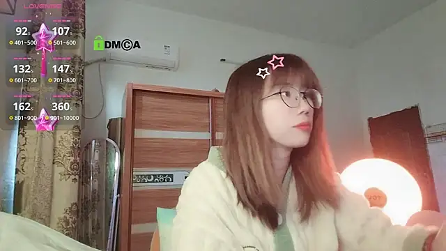 Lili 666 online show from February 2, 2026, 11:47 pm