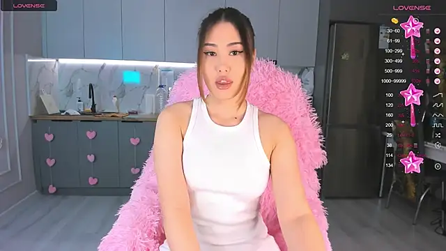 carpe diemmm online show from February 6, 2025, 9:28 pm