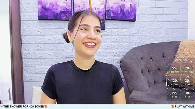 Miranda doll  online show from October 3, 2025, 12:13 pm