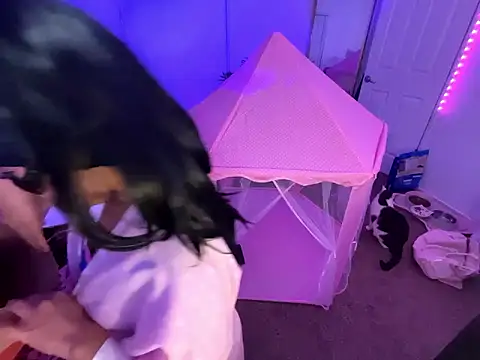 Onlypawzz online show from March 12, 2026, 3:23 am