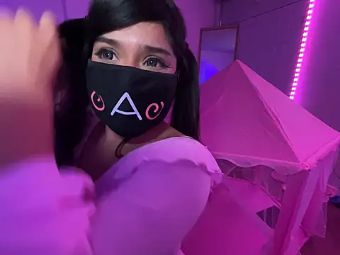 Onlypawzz online show from March 13, 2026, 8:21 am