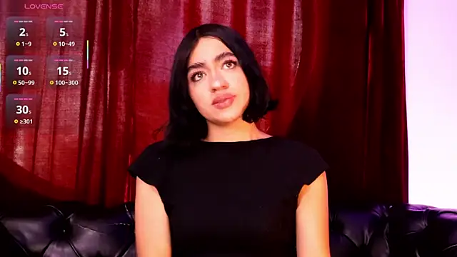 Snapshot of KasiaNoir_ chatting on September 24, 2025, 12:19 pm KasiaNoir online show from September 24, 2025, 12:19 pm