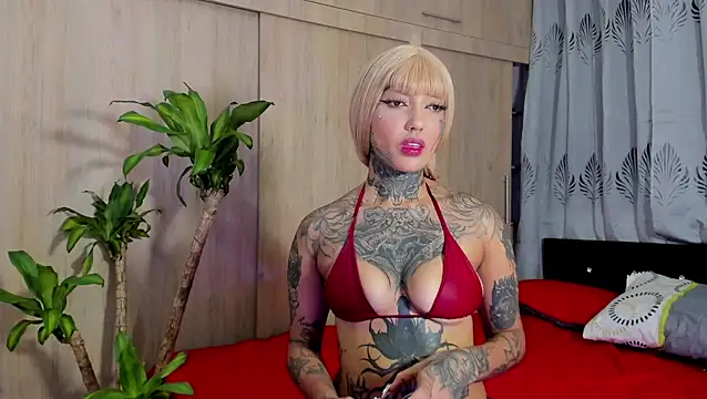 Snapshot of filletatouee chatting on January 6, 2026, 5:11 am filletatouee online show from January 6, 2026, 5:11 am