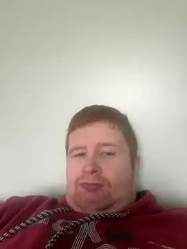 boholad8 online show from February 16, 2025, 2:21 pm