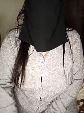 Narimane maroc online show from January 15, 2026, 4:39 am