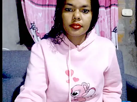 Snapshot of dirtyxgirlxxxschoolgirl chatting on December 4, 2025, 7:39 am dirtyxgirlxxxschoolgirl online show from December 4, 2025, 7:39 am