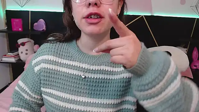 DanniAbbey online show from March 9, 2026, 12:09 pm