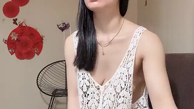 LinhChi 9x online show from April 30, 2026, 1:06 pm