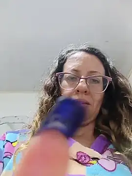 Snapshot of miss_hanna07 chatting on October 22, 2025, 3:29 am miss hanna07 online show from October 22, 2025, 3:29 am