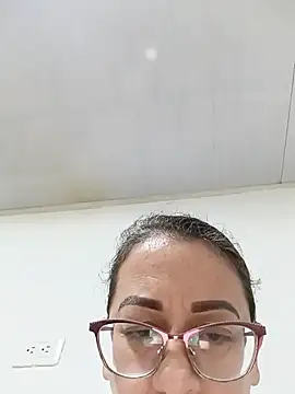 miss hanna07 online show from June 23, 2026, 1:09 pm