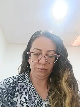 miss hanna07 online show from July 7, 2026, 1:04 pm