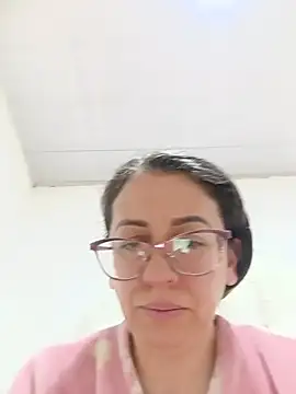 miss hanna07 online show from July 16, 2026, 1:50 pm