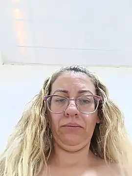 miss hanna07 online show from July 31, 2026, 1:54 pm