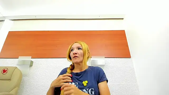 maddy cartter online show from December 18, 2025, 10:10 am