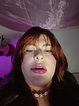 Snapshot of Hottiedoll chatting on November 24, 2025, 3:12 pm Hottiedoll online show from November 24, 2025, 3:12 pm