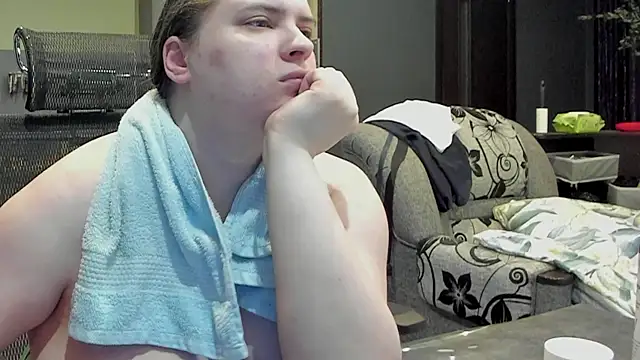 Snapshot of 1lindsey1 chatting on February 13, 2025, 5:54 pm 1lindsey1 online show from February 13, 2025, 5:54 pm