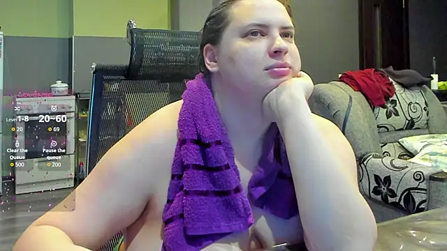 Snapshot of 1lindsey1 chatting on November 5, 2025, 2:06 pm 1lindsey1 online show from November 5, 2025, 2:06 pm