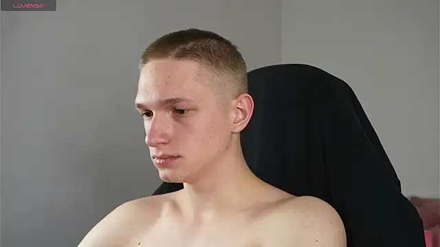 dustyn fox online show from February 19, 2025, 5:27 pm